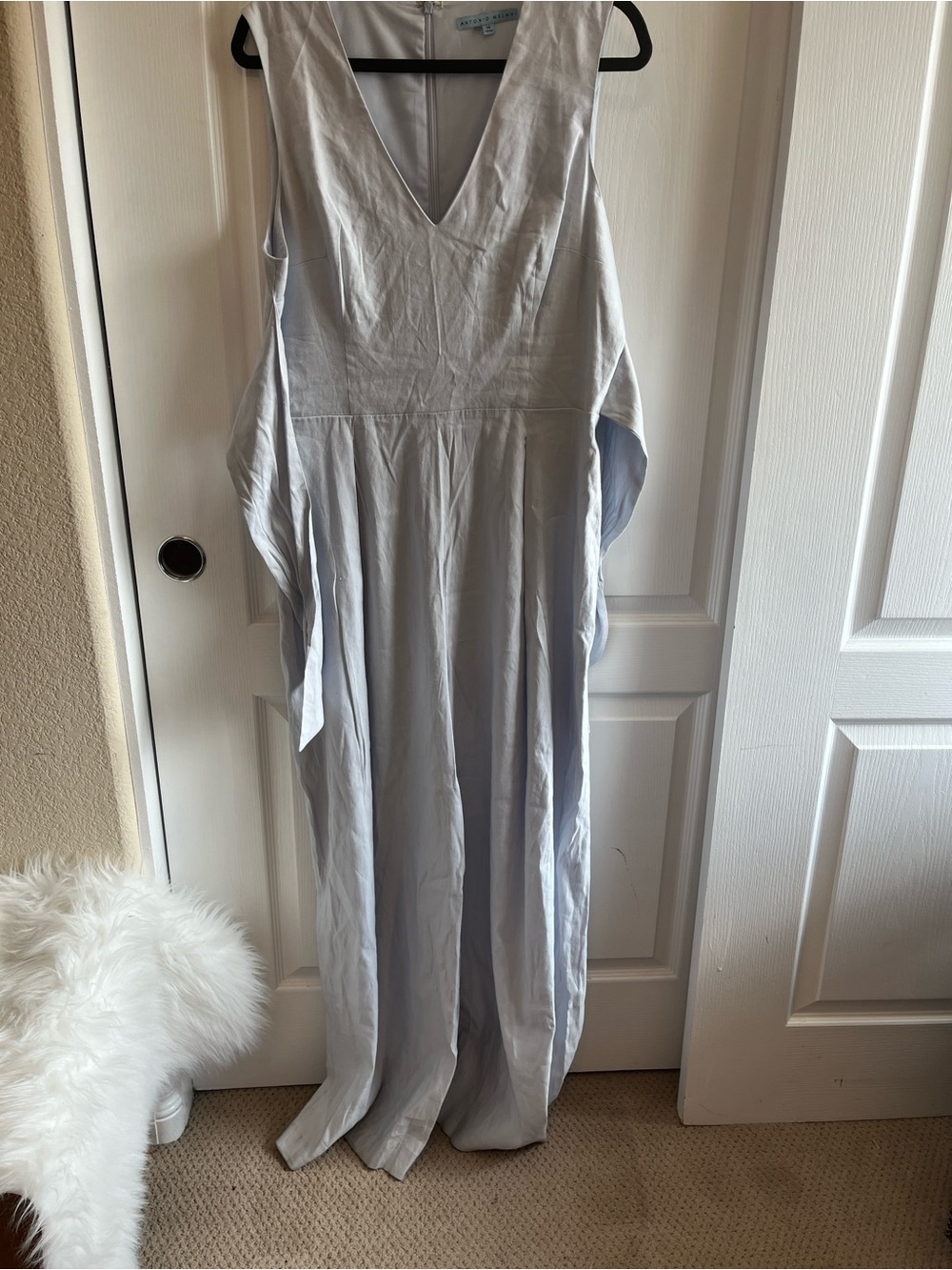 NWT Antonio Melani Quinn Jumpsuit Light Blue Tied Front Sleeveless Size 14 $209 - Picture 9 of 11